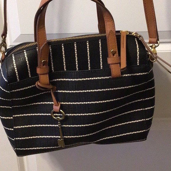 Fossil Rachel Style Crossbody Bag and matching Wallet - Picture 4 of 13